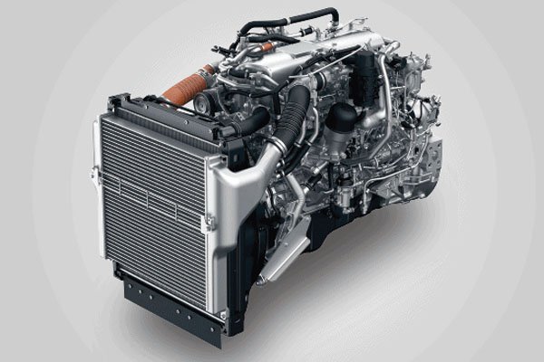Isuzu Giga Head Tractor - Mesin